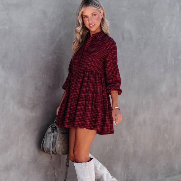 Vici Dresses & Skirts - NWT VICI BRITTANY PLAID TIERED MINI DRESS Sz S